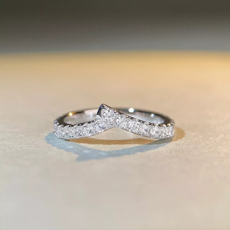 925 Sterling Silver Zircon Irregular Ring