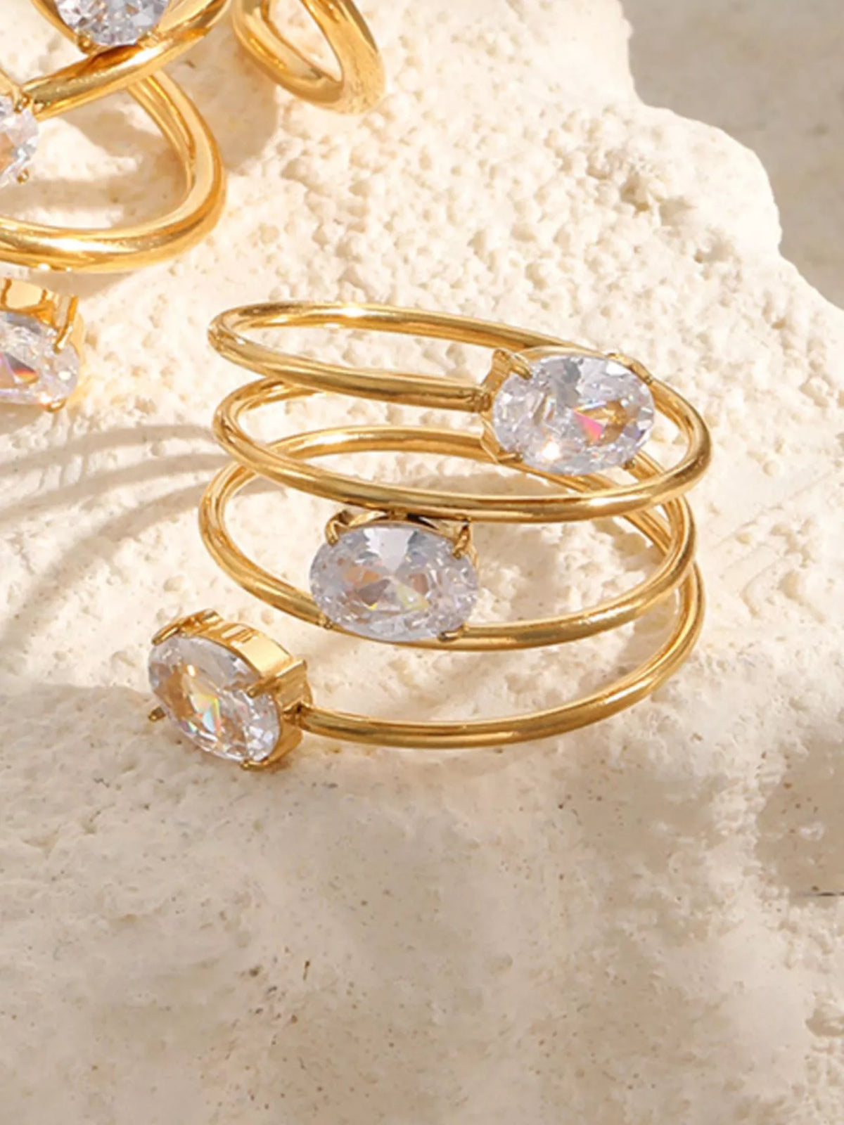 Triple-Layer Oval Open Ring