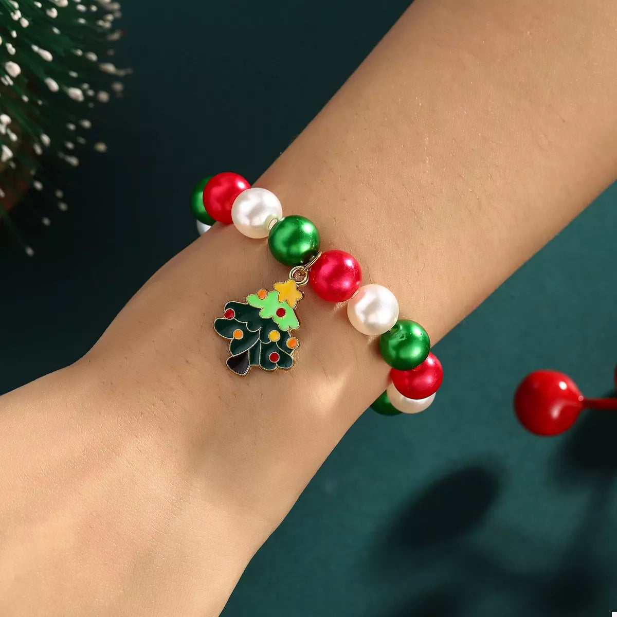 5 Piece Christmas Synthetic Pearl Bracelet